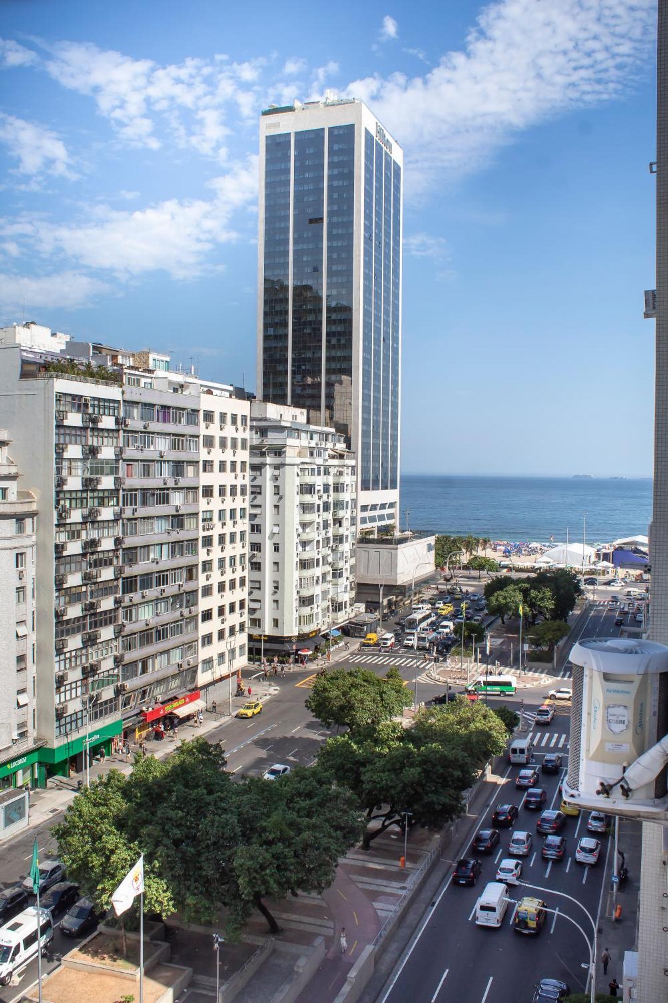 Apartamento Completo Na Praia De Copacabana 02 Quartos Com Vista Lateral Mar Em Andar Alto, Ar, Wifi , Netflix, Pauloangerami Rmvc18 Рио-де-Жанейро Экстерьер фото